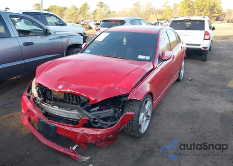 2008 Mercedes-Benz C 300 Luxury/Sport из США, поврежденный, VIN WDDGF54X18F157035